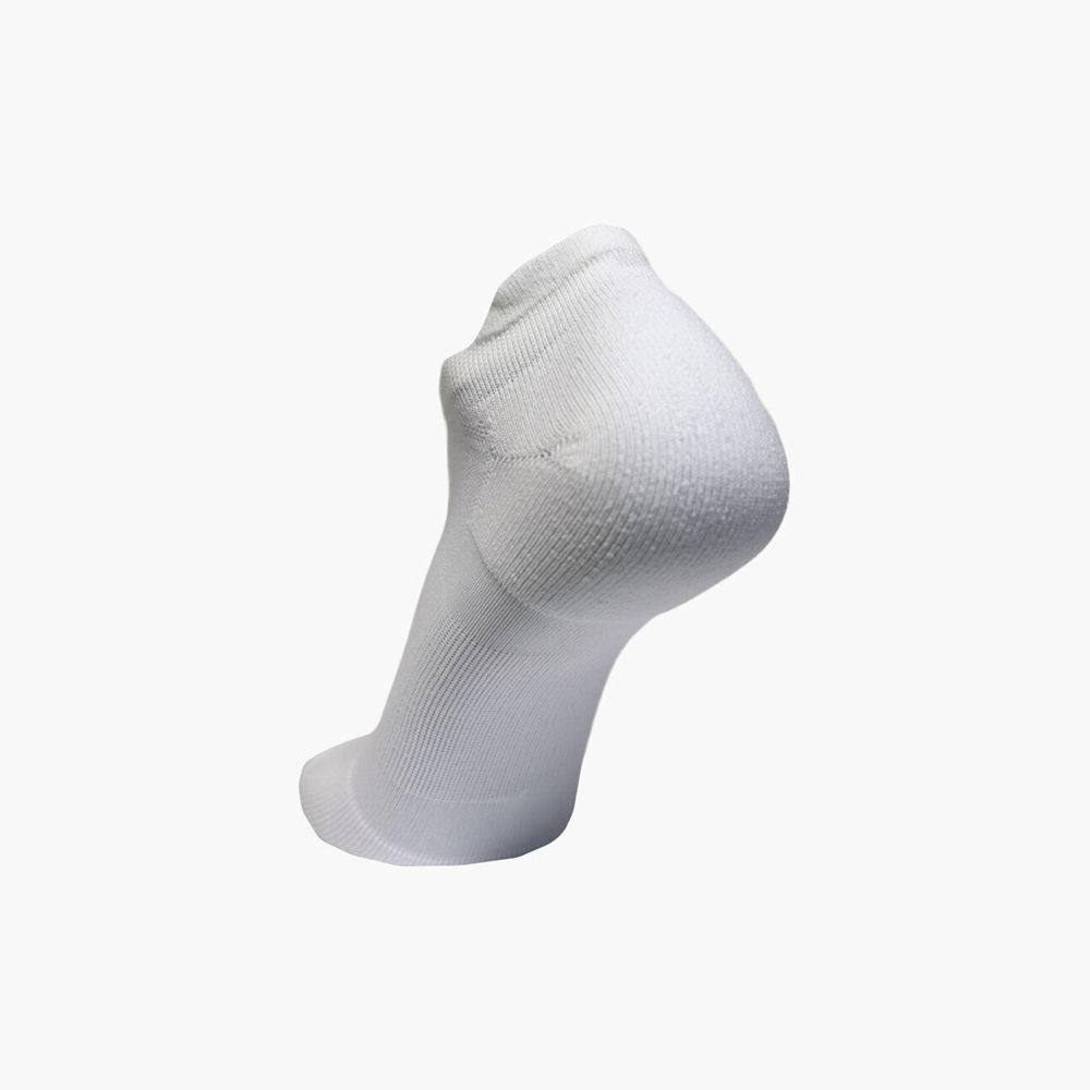 White Brooks Womens Run-In No Show 3-Pack Socks | RLW-581346